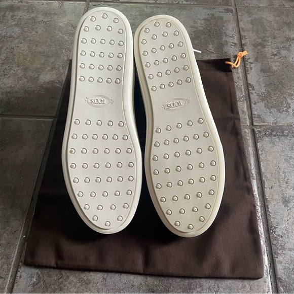 Tod’s Women’s Dark Blue Velvet Sneakers . US 11 Euro 41 . New . Very stylish - Picture 4 of 4